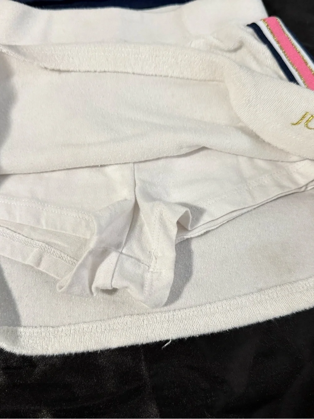 Juicy Couture White Kids Top with Pink Label